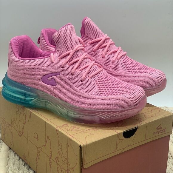 Girls clear sole sneaker lightweight breathable mesh upper - Picture 3 of 6